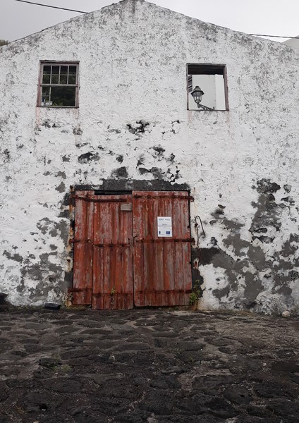 Reabilitação e Ampliação das Casas dos Botes das Lajes do Pico